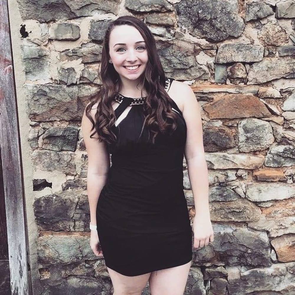 Meet your Posher, Shelby